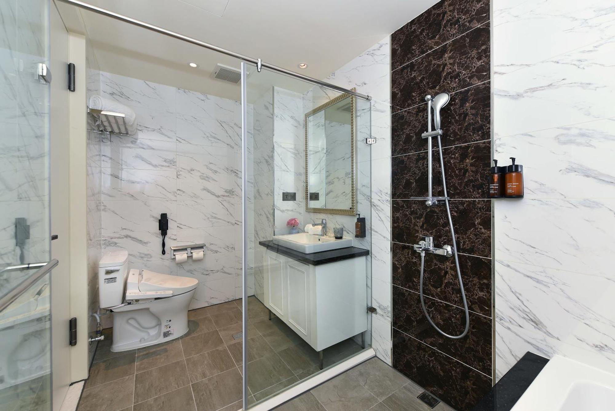 Fullon Poshtel - Shuili Hotel Kültér fotó