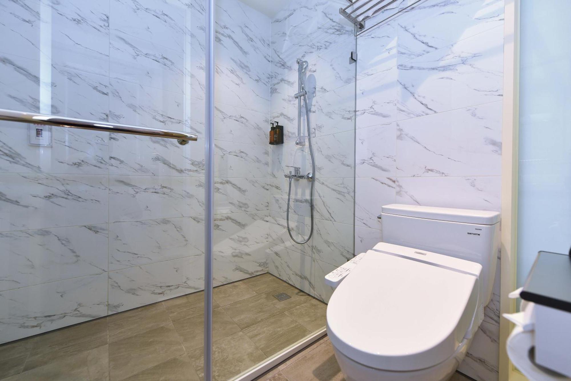 Fullon Poshtel - Shuili Hotel Kültér fotó